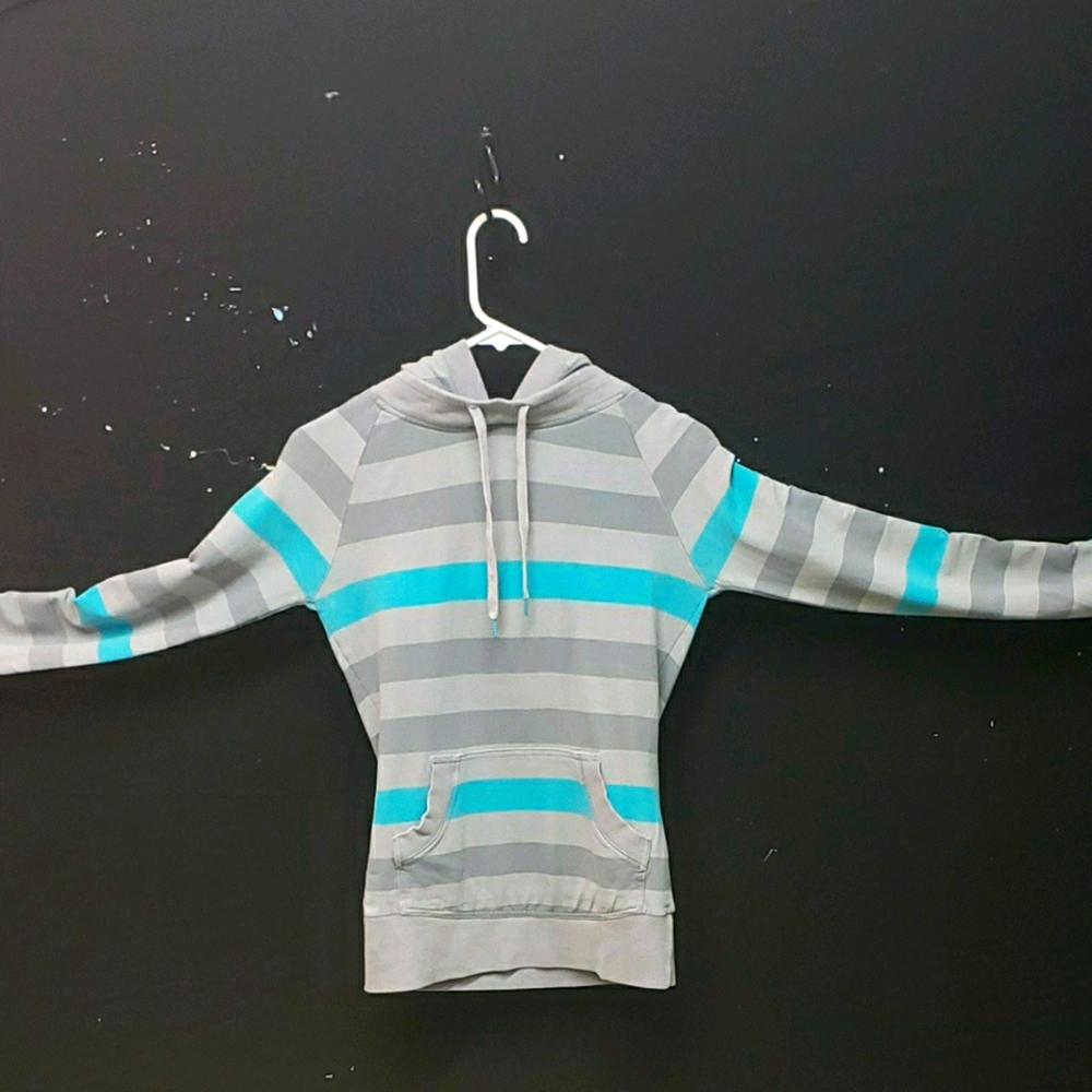 Long sleeve hoodie